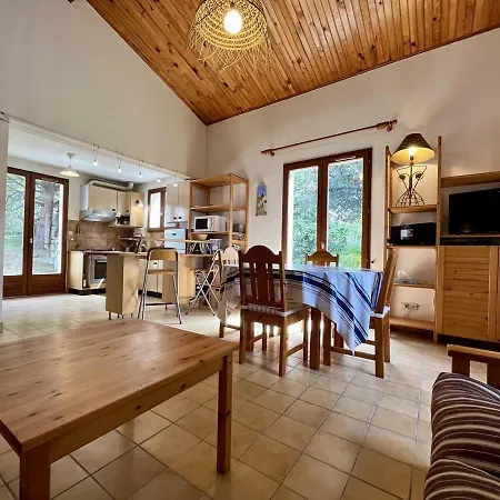 Charmante Maison De Village A Saint-georges-d'oleron, Proche De La - Fr-1-246a-251 * サン・ジョルジュ・ドレロン