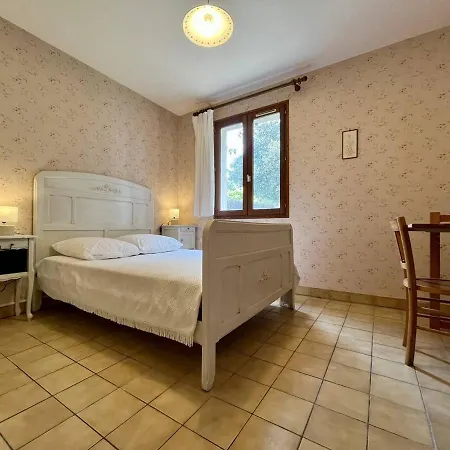 Charmante Maison De Village A Saint-georges-d'oleron, Proche De La - Fr-1-246a-251 Prázdninový dům