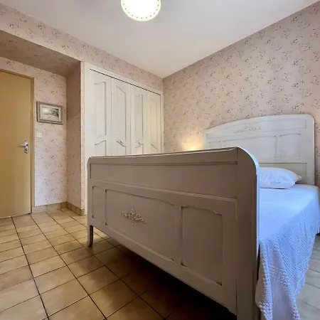 Maison De Village Typique 6 Pers, Proche Et Commerces, Avec Terrasse, Parking Et Menage Inclus - Fr-1-246a-251 Holiday home