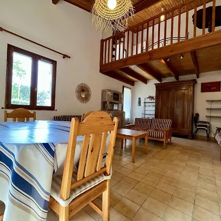 Maison De Village Typique 6 Pers, Proche Et Commerces, Avec Terrasse, Parking Et Menage Inclus - Fr-1-246a-251 Holiday home *